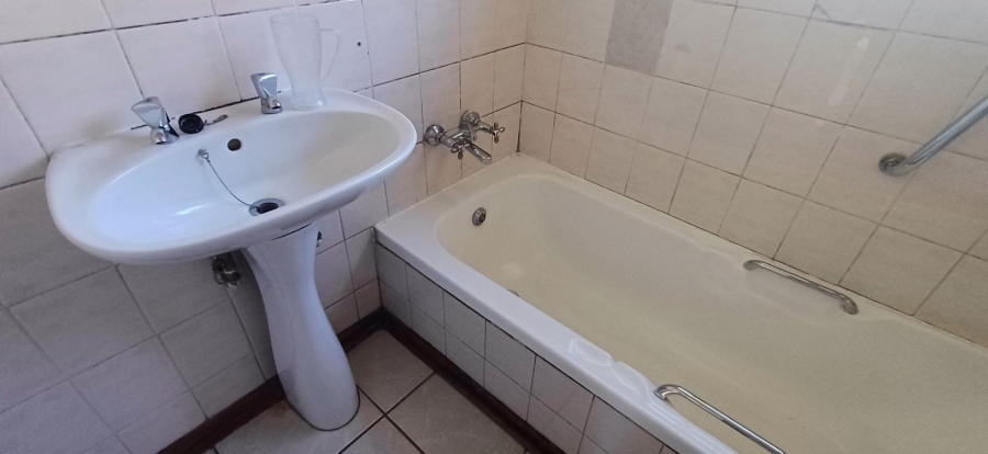 To Let 2 Bedroom Property for Rent in Bethlehem Free State